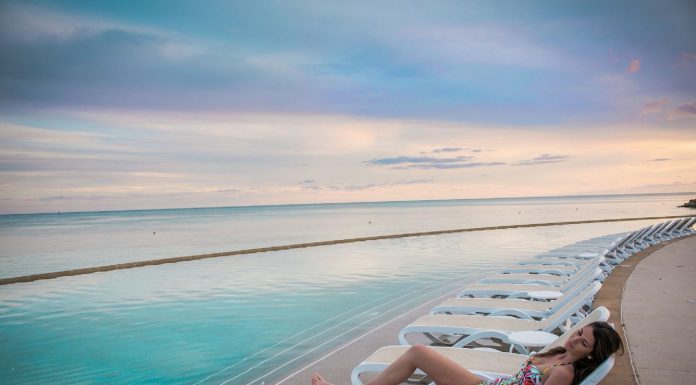 Bahamas suspende restrições de viagem