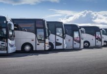 Na capital federal, setor de transporte turístico pede socorro e reclama de taxas abusivas