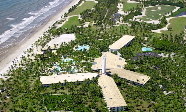 Hotel Transamerica Comandatuba anuncia descontos para o dia dos pais Grandes nomes do tênis nacional e internacional fazem sua pré-temporada na ilha mais acolhedora da Bahia e oferecem treinamentos exclusivos para hóspedes de todas as idades. Foto: Divulgação