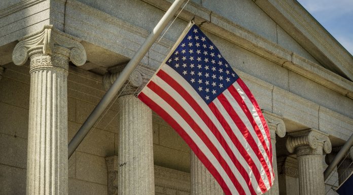 Cruze fronteiras e aprenda como obter recursos para desenvolver seu negócio nos EUA