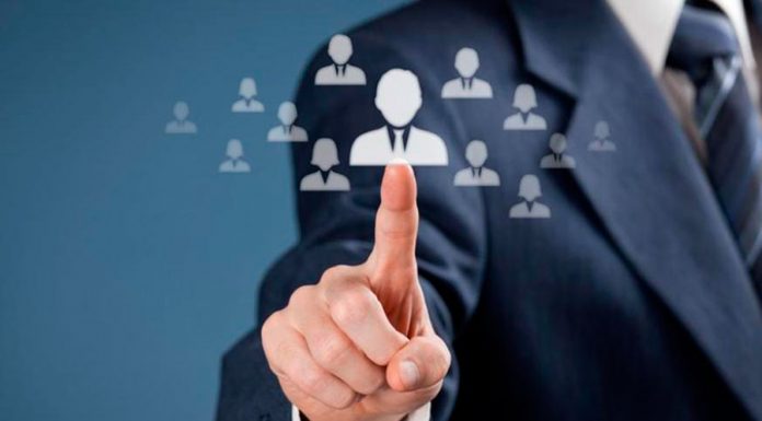 Como se recolocar no mercado de trabalho?