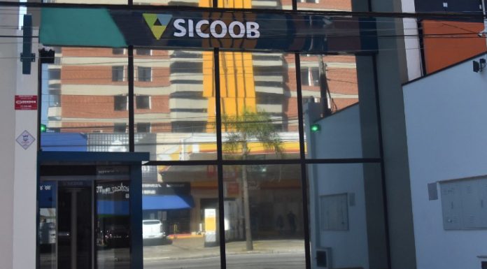 Sicoob firma parceria para financiamento de veículos zero km com descontos Sede da Sicoob localizada no Bairro Jardim, em Santo André. Foto: Divulgação/Sicoob