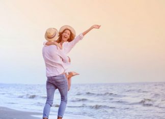 Para os pais e mães exaustos na quarentena, Hoteis.com lança Dia sem Crianças Para oferecer um merecido descanso a esses verdadeiros heróis e heroínas, o site de reservas vai oferecer um cupom relâmpago de R$ 500OFF em 13/10, um dia após o 'Dia das Crianças'. Foto: Divulgação