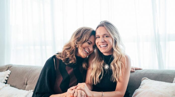 FEIMI participa de ação que auxilia mulheres em situação vulnerável Em parceria com o Lions Clube Sororidade Social, Sônia Sodré e Raquel Sodré apoiaram a Campanha Fortalecendo Mulheres compartilhando suas histórias e conhecimento em palestras inspiradoras. Foto: Divulgação