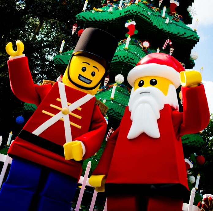 Parque tem atividades de Natal e Ano Novo para toda a família na cidade de Winter Haven, a menos de uma hora de Orlando. Foto: Divulgação