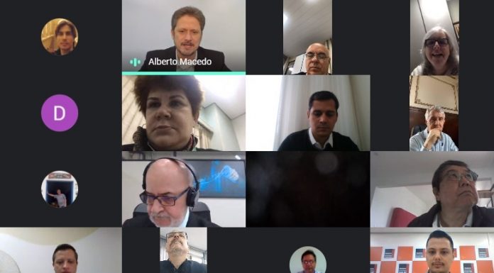 Evento do Consórcio ABC detalha proposta para reforma tributária Videoconferência apresentou para auditores fiscais a proposta Simplifica Já, que prevê uma autonomia maior dos municípios. Foto: Divulgação/Consórcio ABC