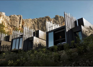 Hotel Vivood Landscape te conecta com a natureza Primeiro "hotel paisagem" na Espanha utiliza vidros de controle solar da Guardian Glass. Foto: Divulgação