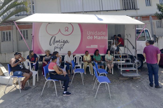 Carreata da Mamografia está no bairro Taboão. Foto: Ricardo Cassin/PMSBC