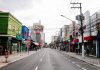 São Bernardo restringe funcionamento de serviços essenciais Rua Marechal Deodoro é uma das principais do comércio na cidade. Foto: Gabriel Inamine/PMSBC