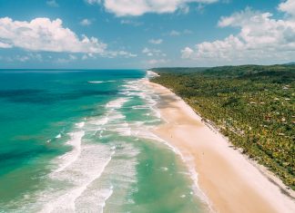 Conheça as praias mais incríveis de Trancoso e Itacaré Itacaré. Foto: Divulgação/Matias Ternes