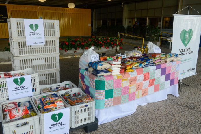 Ação do Fundo Social de Solidariedade e da Secretaria de Assistência Social, que já arrecadou 5 toneladas de alimentos não perecíveis, agora faz parte do “Vacina contra a Fome”. Foto: Omar Matusmoto/PMSBC