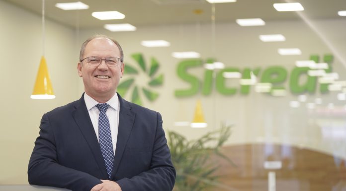 Jaime Basso irá atuar no Conselho de Administração do Sistema Sicredi Jaime Basso, Presidente da Sicredi Vale do Piquiri Abcd PR/SP assume cadeira na Sicredi Participações S.A., no Banco Cooperativo, na Confederação, na Sicredi Fundo Garantidores e na Fundação da instituição financeira cooperativa. Foto: Divulgação/Sicredi