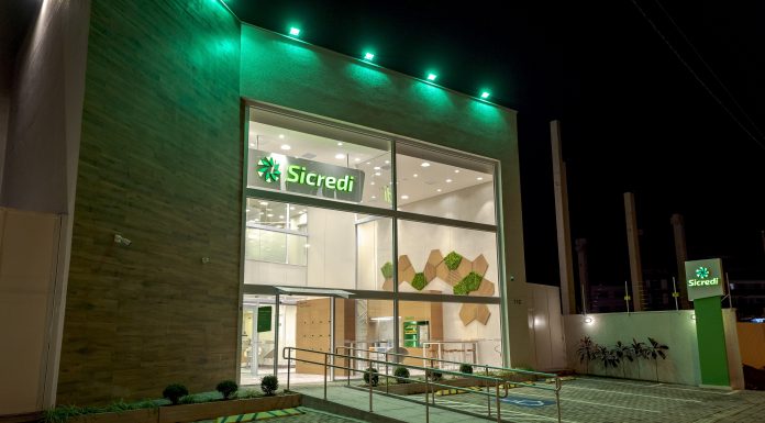 Sicredi reinaugura agência em Ribeirão Pires Instalação em novo endereço vai proporcionar mais conforto e comodidade aos associados. Foto: Divulgação/Sicredi