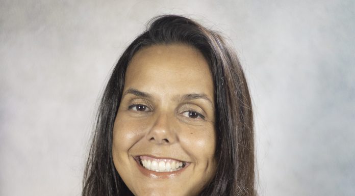 Qualificação para líderes do futebol Elaine Tavares, Diretora do COPPEAD/UFRJ Foto: Divulgação