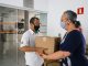 Artesãos recebem cestas básicas Entregas começaram nesta terça-feira, 04/05. Foto: Eric Romero e Letícia Teixeira / PMSCS