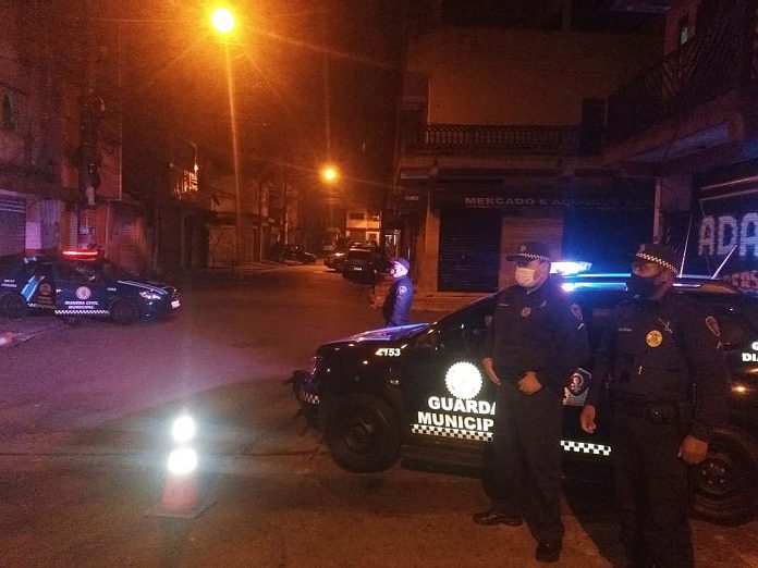Operação registrou 563 vistorias e prisão de motoqueiro embriagado. Foto: Divulgação/PMD