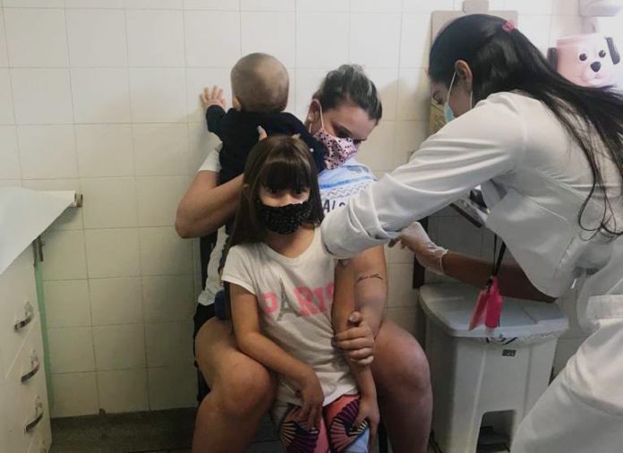 Vacinação contra a gripe é importante para imunizar a população. Foto: Divulgação/PMRP