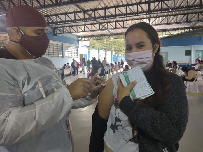 Cidade avança no calendário de vacinação com a imunização de novos grupos. Foto: Divulgação/PMRP