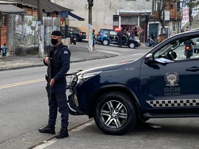 Ação visa combater delitos praticados por motocicletas na região. Foto: Divulgação/PSA