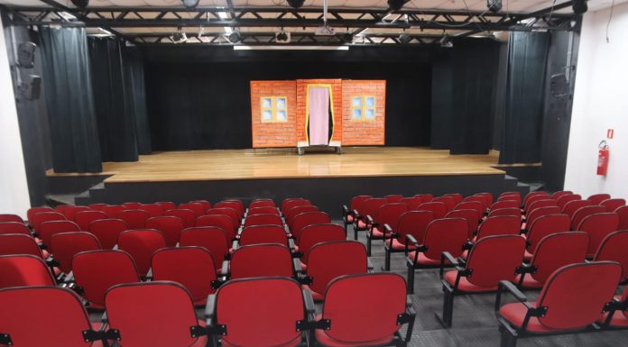 Okupa Gravação disponibiliza espaços culturais para atividades Auditório do CEU Ana Maria. Foto: Helber Aggio/PSA