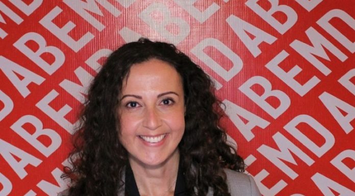 COOP recebe premiação Elisabete Boscardin, coordenadora de CRM da Coop, Foto: Divulgação