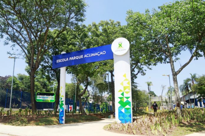 Intervenções em área no Jardim Guarará contemplam revitalização total da Praça dos Unidos, novo campo de gramado sintético e um remodelado parque linear. Foto: Helber Aggio/PSA