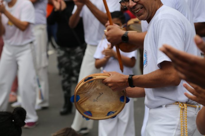 Roda de Jongo, com Capoeira Santa Izabel. Foto: Regina Maria / SECULT PMSCS
