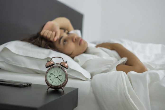 Segundo dados do Ministério da Saúde, cerca de 50% da população brasileira se queixa de sono ruim e aproximadamente 30% da população adulta sofre de apneia do sono. Foto: Divulgação