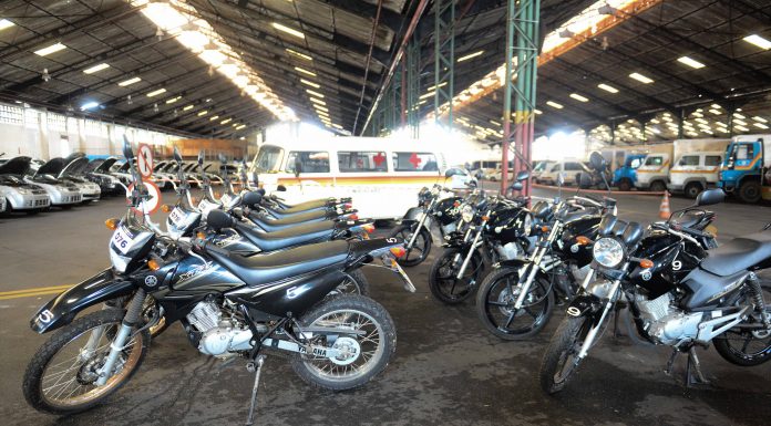 São Bernardo terá leilão de veículos Entre itens disponíveis estavam automóveis, caminhões e motos. Foto: Omar Matsumoto/PMSBC