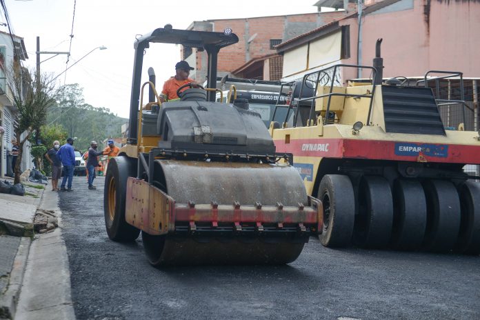 Trabalho visa requalificação da infraestrutura da região. Foto: Ricardo Cassin/PMSBC