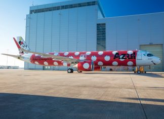 Azul apresenta aeronave mais mágica do mundo Aeronave inspirada em Minnie Mouse celebra 50 anos do Walt Disney World Resort. Foto: Divulgação/Azul
