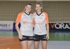 Energis 8 treina para Superliga B Aline Mossmann e Ariadne Santos foram contratadas para reforçar o time. Foto: Osvaldo F - Contrapé