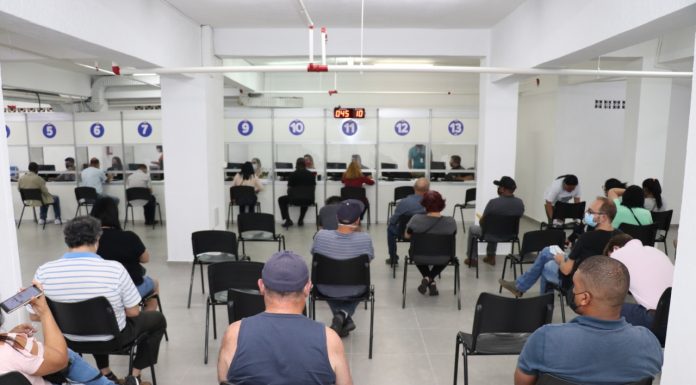REFIS 2021 soma R$ 20 milhões em acordos Atendimento no Shopping Garden foi um dos diferenciais do REFIS 2021. Foto: Divulgação