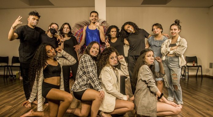 Alunos da Fundação das Artes apresentam novos trabalhos Alunos da Turma N4/20 do Curso de Habilitação Profissional Técnica de Nível Médio em Teatro, do Programa Fundação das Artes Mediotec. Foto: Divulgação/FASCS