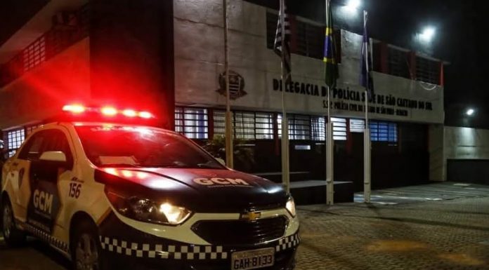 Assaltante é detido no Bairro Santa Paula Prisão aconteceu na madrugada desta terça-feira, 25/01. Foto: Divulgação / GCM / PMSCS
