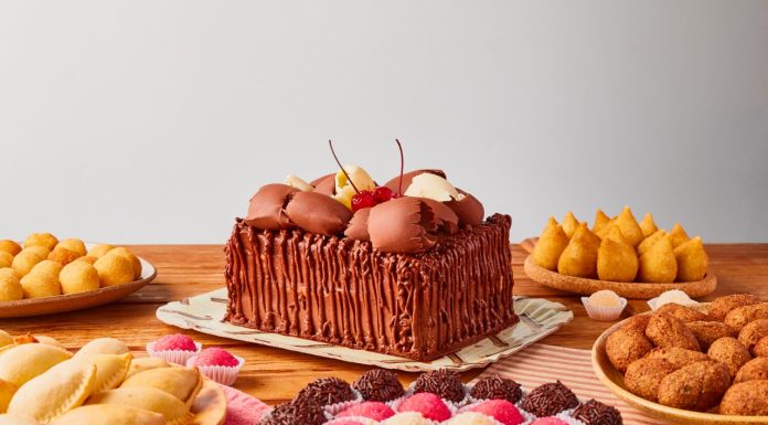 Sodiê Doces inaugura nova unidade no ABC Diversos sabores integram os bolos da marca. Foto: Divulgação