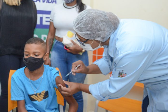 Vacinados com a Coronavac começam a ser imunizados na próxima segunda-feira (21/2) nas 33 Unidades Básicas de Saúde do município. Foto: Ricardo Cassin/PMSBC