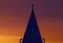 Destinos turísticos se destacam no marketplace artístico Araxá é uma das obras. Foto: Divulgação