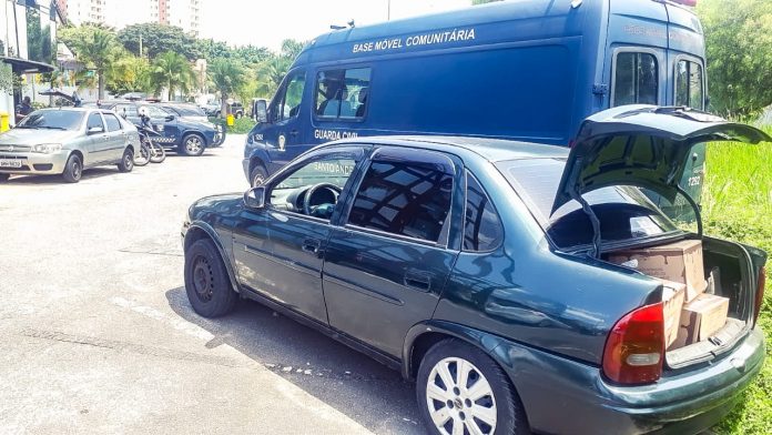 Equipe da Romo suspeitou de veículo carregado de mercadorias e constatou o crime na averiguação. Foto: Divulgação/PSA