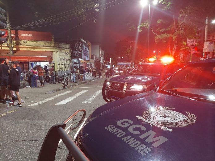 Semasa, GCM e Departamento de Controle Urbano realizam vistorias pelo segundo final de semana consecutivo. Foto: Divulgação/Semasa