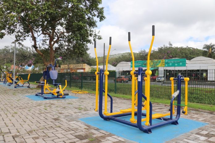 Equipamentos foram instalados na Avenida Prefeito Valdírio Prisco. Foto: Divulgação/PMRP