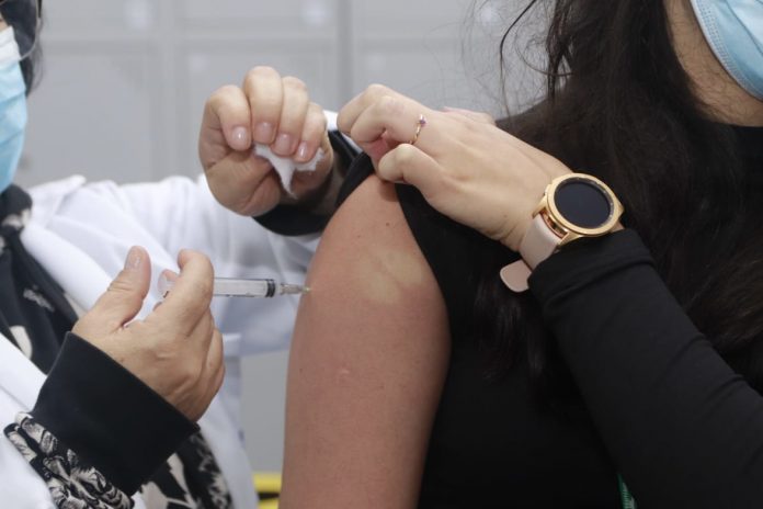 Desde janeiro de 2021, região já aplicou mais de 5 milhões de doses de imunizantes. Foto: Helber Aggio/PSA