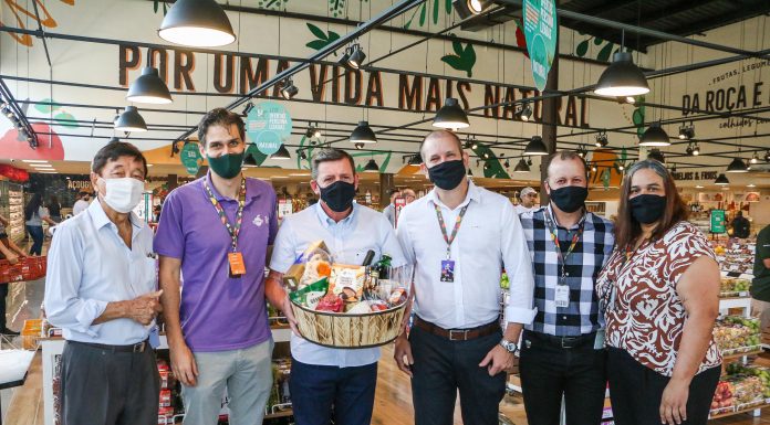 Hortifruti Natural da Terra gera novos empregos Morando visitou o local no último sábado, 05/03. Foto: Gabriel Inamine/PMSBC