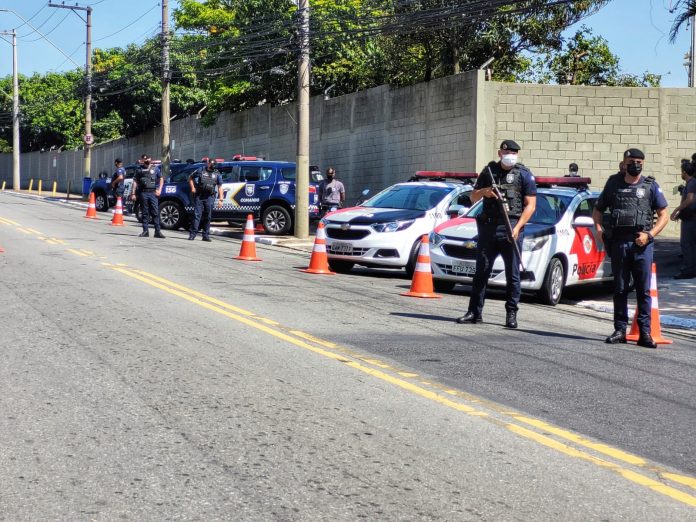 Agentes vistoriaram 369 veículos. Foto: Divulgação / GCM / PMSCS
