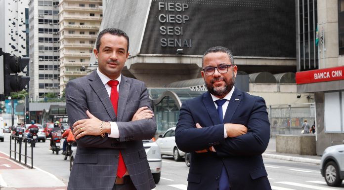 Transparência que gera confiança: o segredo do sucesso do BMDP Advogados Leonardo Dominiquel e Eduardo Barros de Moura. Foto: Divulgação