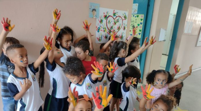 Ribeirão Pires organiza atividades sobre o autismo Estagiários de pedagogia da rede municipal participaram de formação do APSE. Foto: Divulgação/PMRP