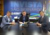 Atento confirma a permanência em São Bernardo Reunião com Gustavo Faria, representante da Atento, Orlando Morando e Secretário Mianami. Foto: Ricardo Cassin/PMSBC