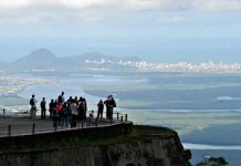 Parque Caminhos do Mar é uma sala de aula a céu aberto Curva do Uau - Parque Caminhos do Mar. Foto: Divulgação