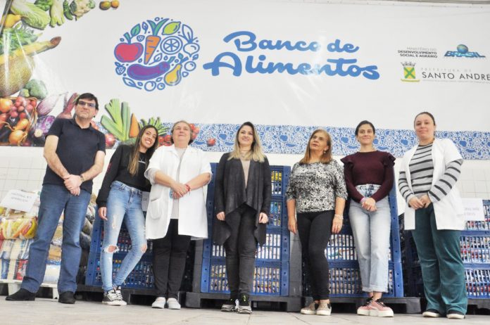 A entrega das doações foi realizada na sede do Banco de Alimentos, na Craisa. Foto: Angelo Baima/PSA