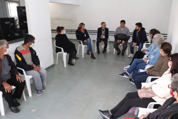 Primeiro encontro foi realizado no Centro de Referência de Assistência Social (CRAS) Jardim Caçula, em Ribeirão Pires. Foto: Divulgação/PMRP